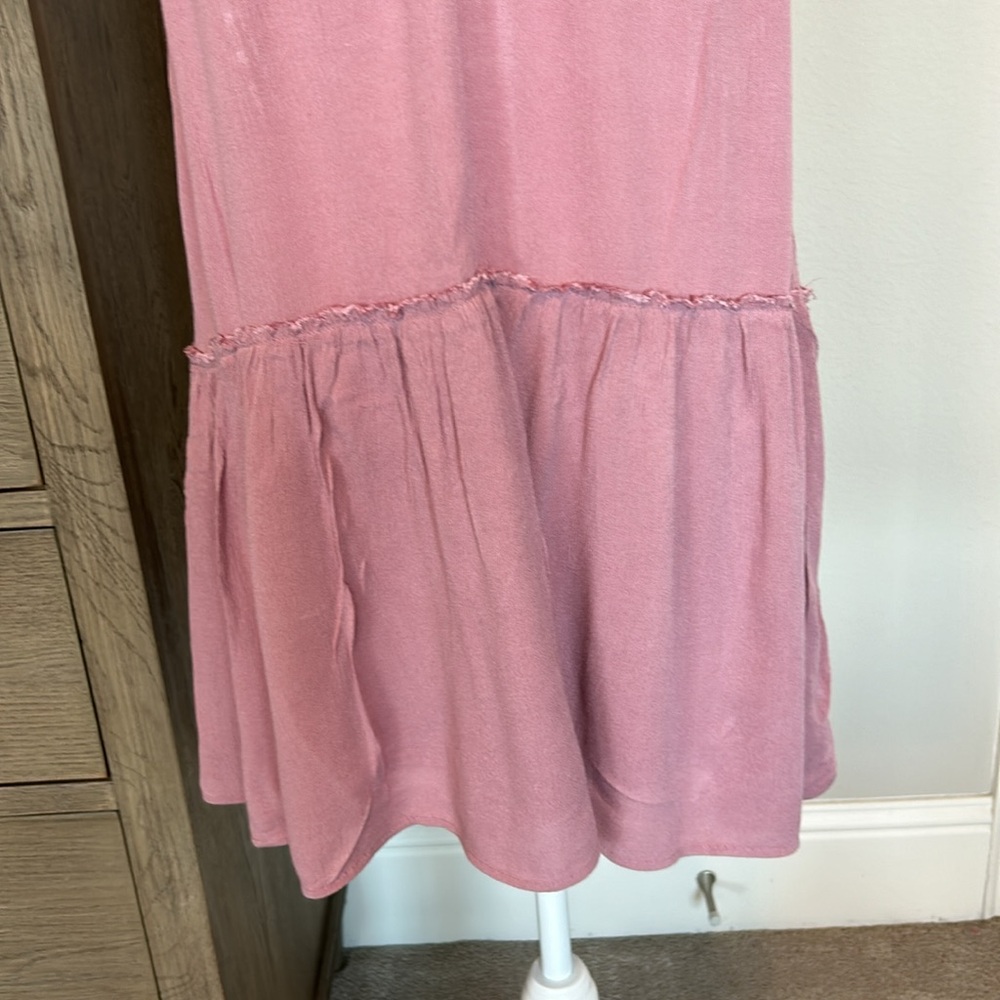 Umgee: Fit & Flare Mauve Sheer Embroidery Sleeveless Dress, Size Medium - Picture 13 of 15